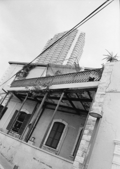  - Cameras: Nikon FE, Nikon F100. Film: Kodak Tri-X 400. Location: Tel Aviv, Israel.