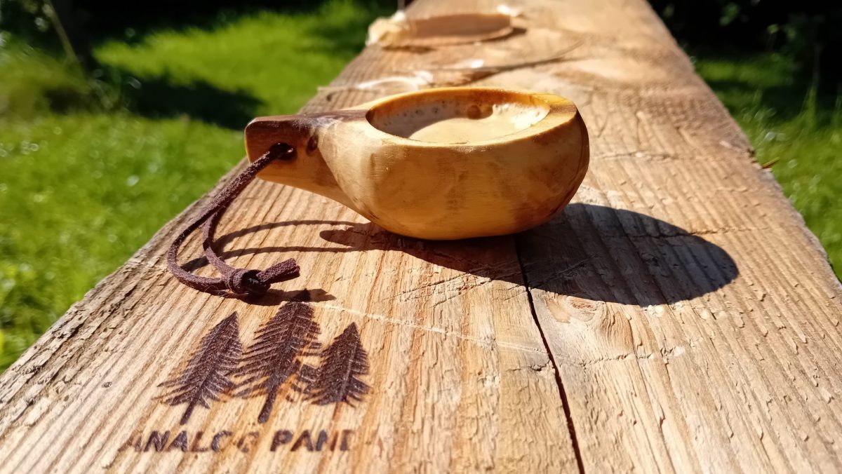 Traditioneller Guksi, Trinkbecher der Samen