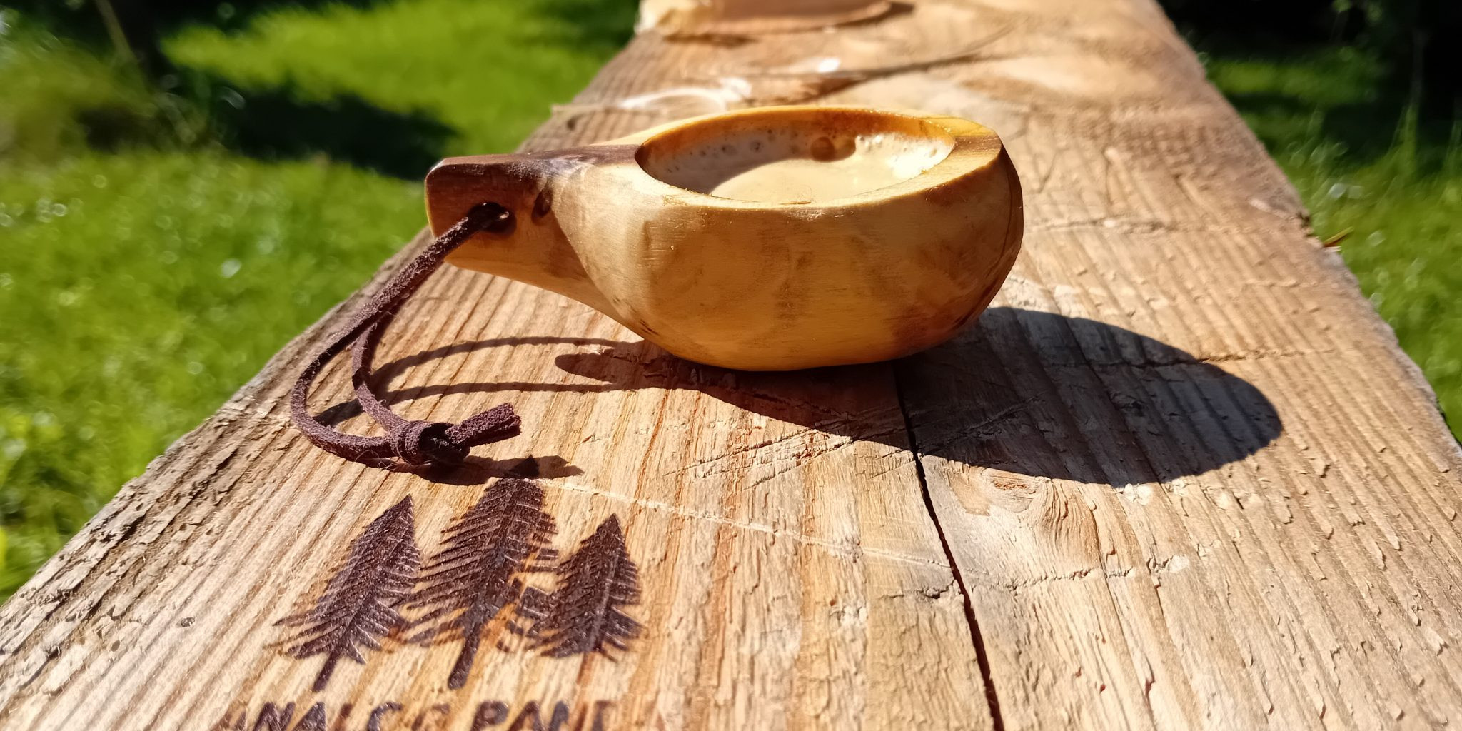 Traditioneller Guksi, Trinkbecher der Samen